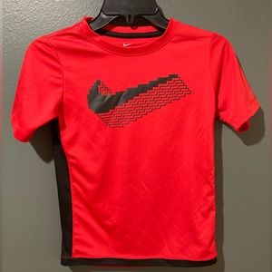 Nike dri-fit red T-Shirt